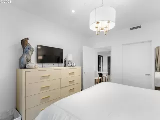 Photo #4: 24479786 Listing 