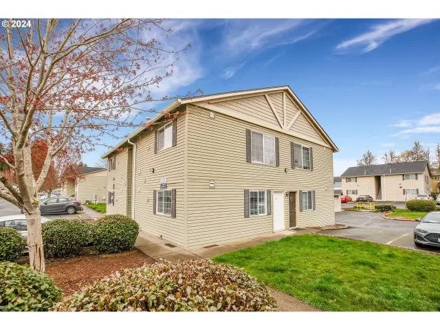 MLS: 24479831 Condo For Sale