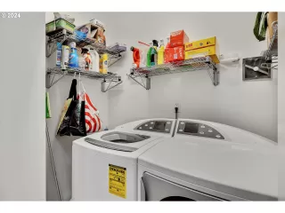 Photo #2: 24481133 Listing 