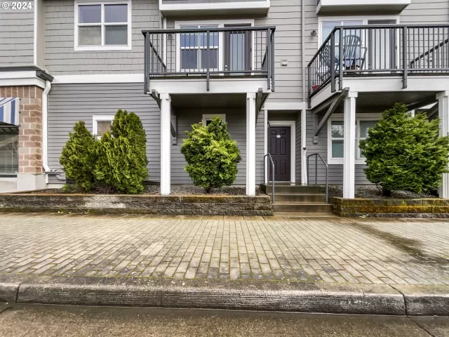 MLS: 24482753 Condo For Sale