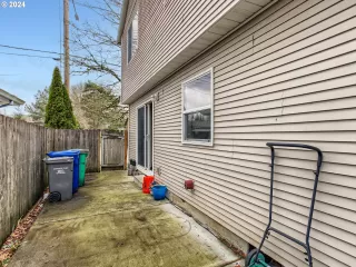 Photo #3: 24482998 Listing 