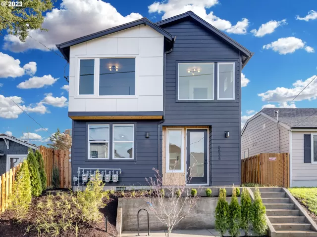 MLS: 24484856 Condo For Sale