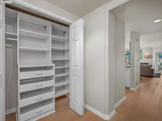 Photo #1: 24485115 Listing 