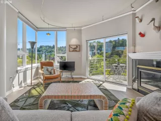 Photo #3: 24485115 Listing 