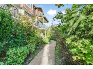 Photo #1: 24485155 Listing