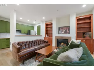 Photo #5: 24486545 Listing