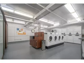 Photo #3: 24487418 Listing 