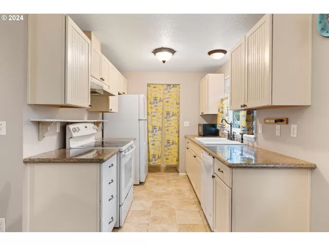 MLS: 24488196 Condo For Sale