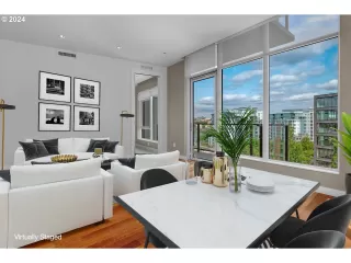 Photo #6: 24491182 Listing