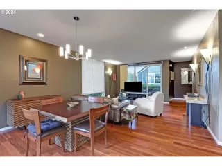 Photo #2: 24491235 Listing 