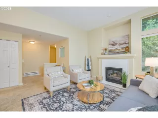 Photo #6: 24494300 Listing 