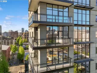 Photo #1: 24496203 Listing 