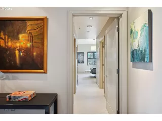 Photo #4: 24496203 Listing 