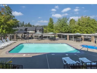 Photo #1: 24496975 Listing