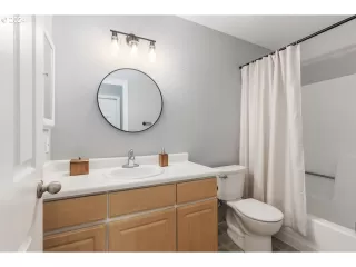 Photo #6: 24496975 Listing