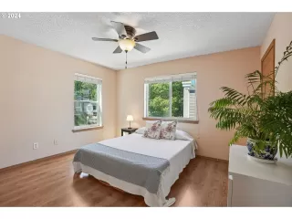 Photo #2: 24497018 Listing