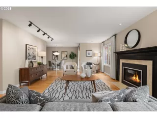 Click for more information on MLS # 24497323 : 406 SW 70TH TER More Details about MLS # 24497323 : 406 SW 70TH TER