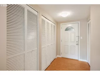 Photo #1: 24497471 Listing