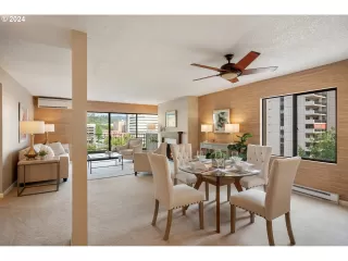 Photo #3: 24497471 Listing