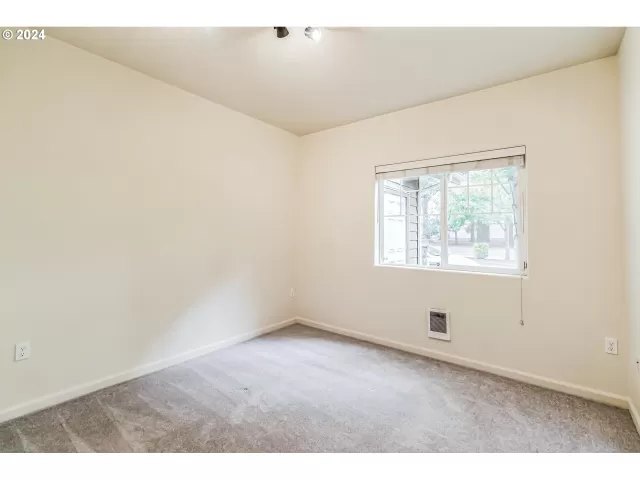 MLS: 24497529 Condo For Sale