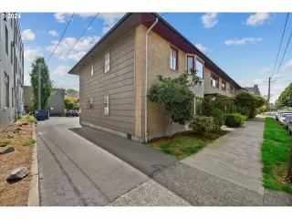 Photo #1: 24497555 Listing