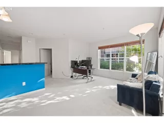 Photo #3: 24501217 Listing 