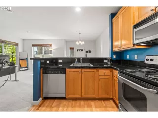 Photo #6: 24501217 Listing 