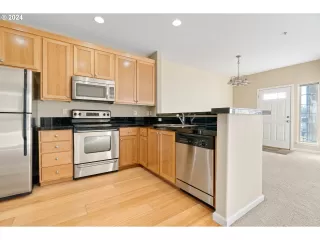 Photo #6: 24501254 Listing 