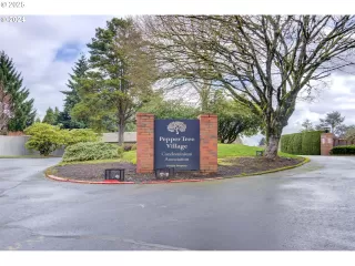 Photo #2: 24501385 Listing