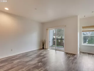 Photo #1: 24501415 Listing