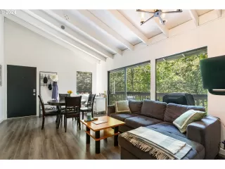 Photo #3: 24501614 Listing