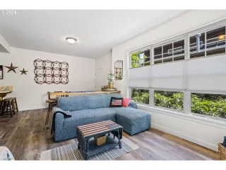 Photo #3: 24501829 Listing