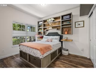 Photo #6: 24501829 Listing