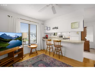 Photo #1: 24503753 Listing