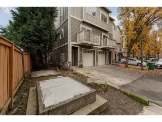 Photo #2: 24507080 Listing 