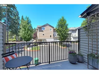 Photo #6: 24507163 Listing