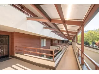 Photo #1: 24507736 Listing