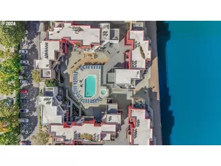 Photo #1: 24511502 Listing 