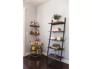 Photo #4: 24511601 Listing