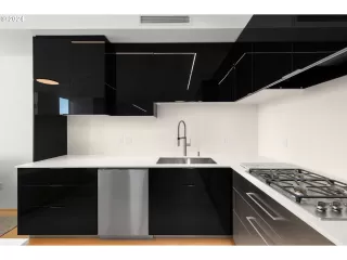 Photo #6: 24511727 Listing 