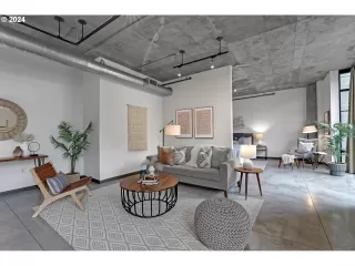 Photo #6: 24512746 Listing