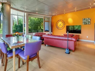 Photo #3: 24513462 Listing 