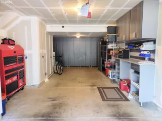 Photo #3: 24514643 Listing