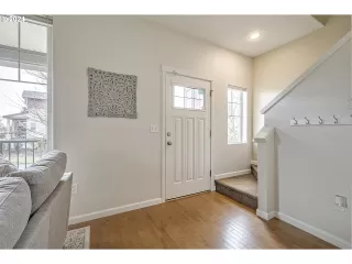 Photo #3: 24514824 Listing