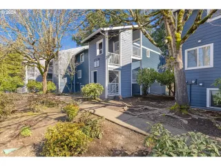 Photo #2: 24517636 Listing