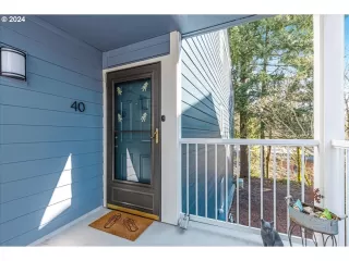 Photo #3: 24517636 Listing