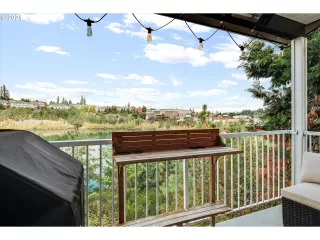 Photo #3: 24518260 Listing 