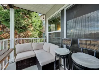 Photo #6: 24518260 Listing 