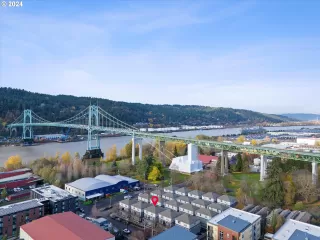 More Details about MLS # 24518960 : 6727 N SALEM AVE