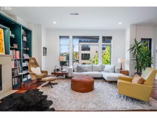 Photo #3: 24519940 Listing 